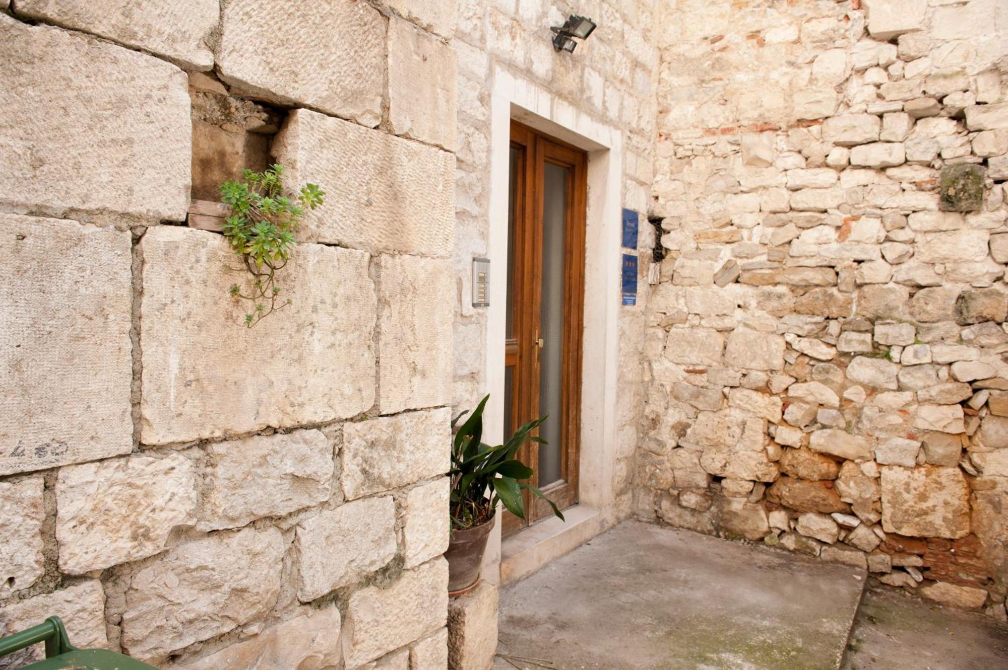 Mk Luxury Rooms Split Exterior foto